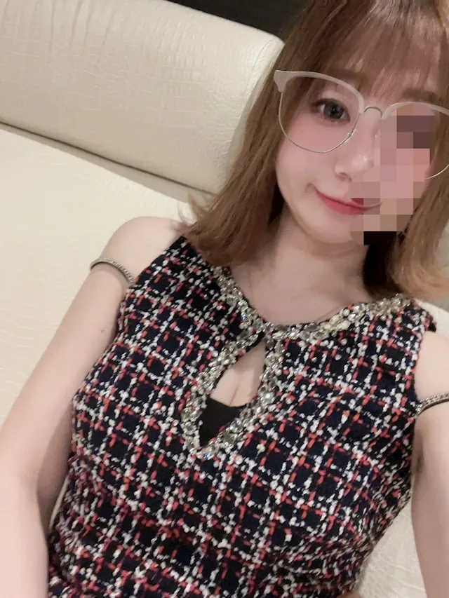 七色 さき